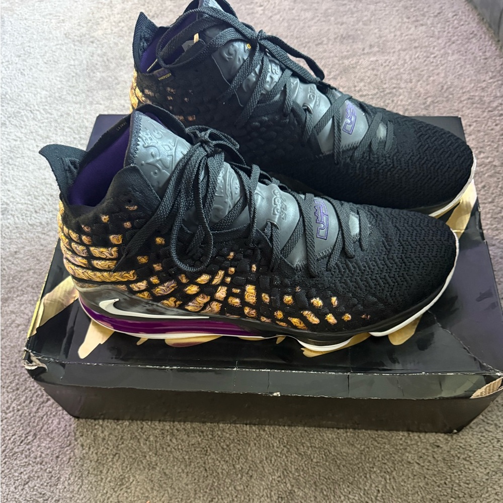 LeBron James Basketball Sneakers - Picture 2 of 8